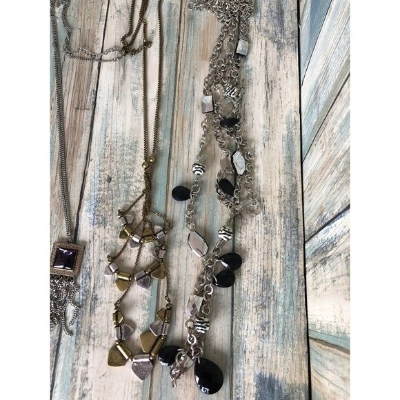 10 necklaces - Picture 2 of 7